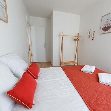 Grand Appartement Avec Balcon Hyper - Centre 타르브 외부 사진