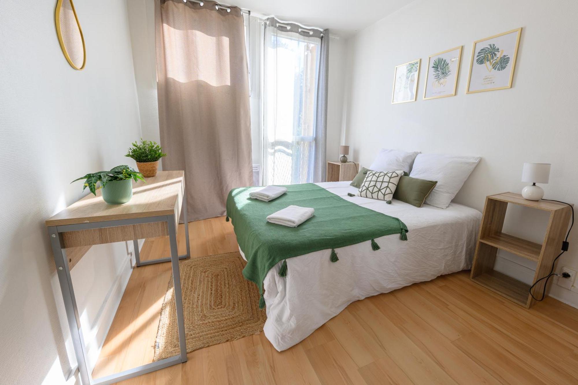 Grand Appartement Avec Balcon Hyper - Centre 타르브 외부 사진